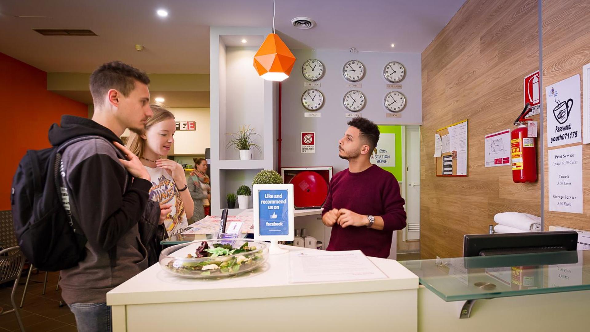 Youth Station Hostel — Photos 1